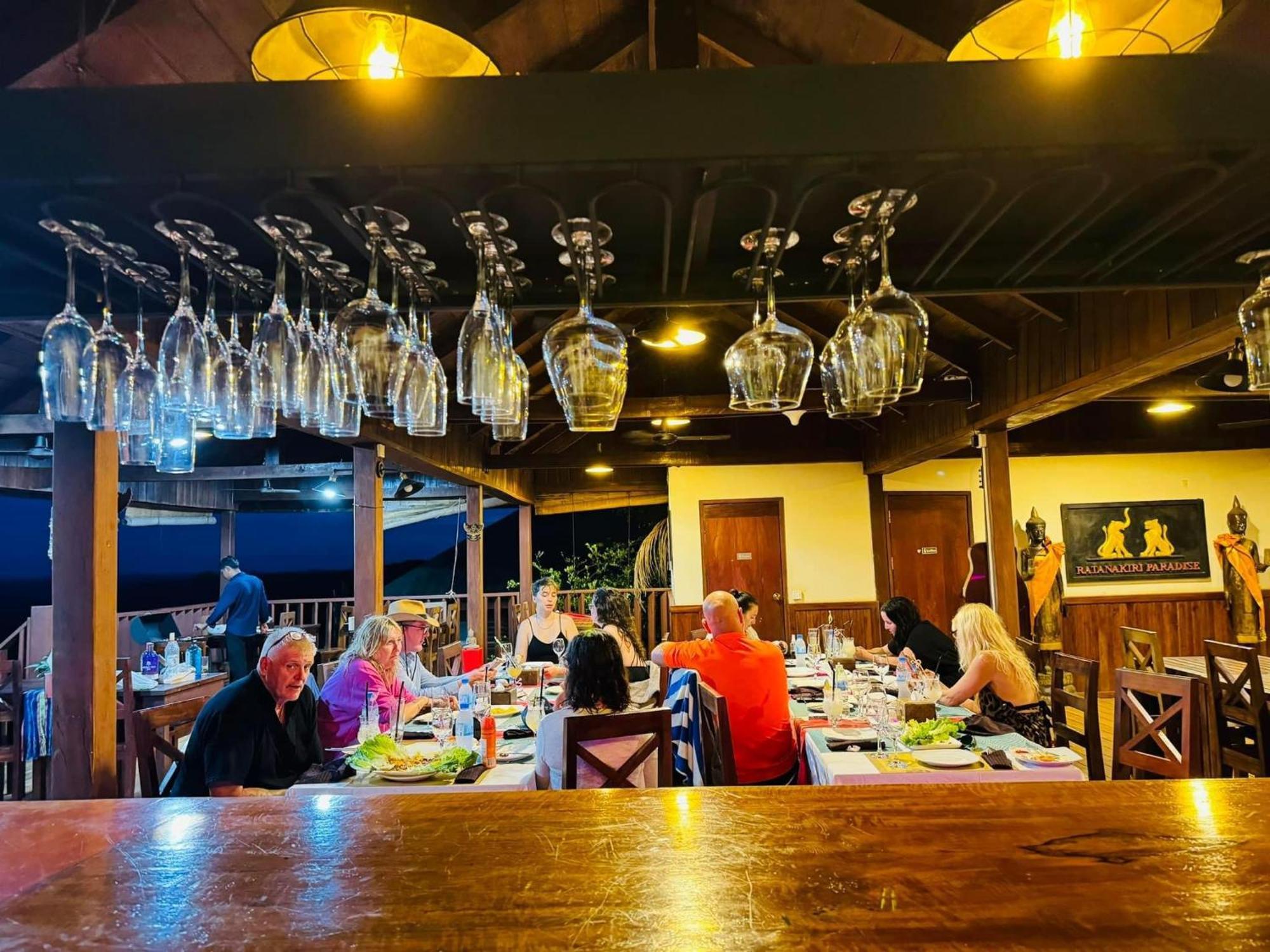 Ratanakiri Paradise Hotel & Restaurant Banlung Екстериор снимка
