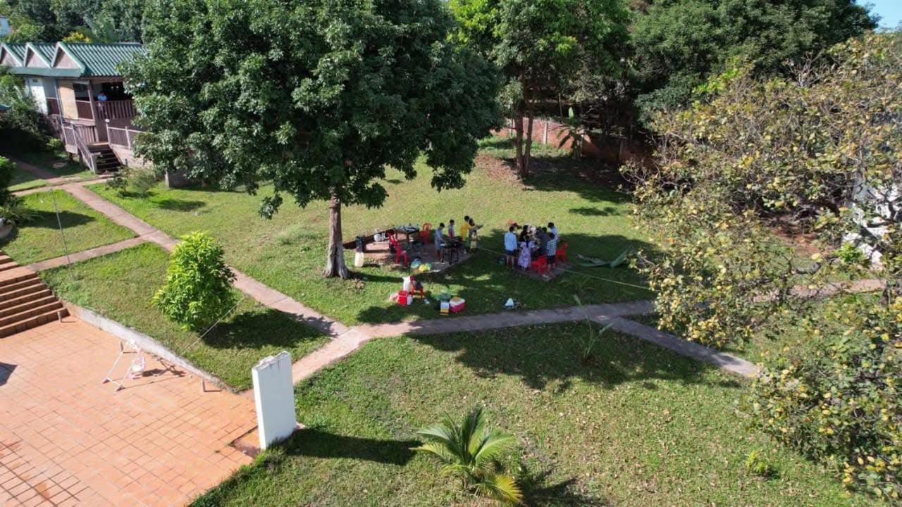 Ratanakiri Paradise Hotel & Restaurant Banlung Екстериор снимка