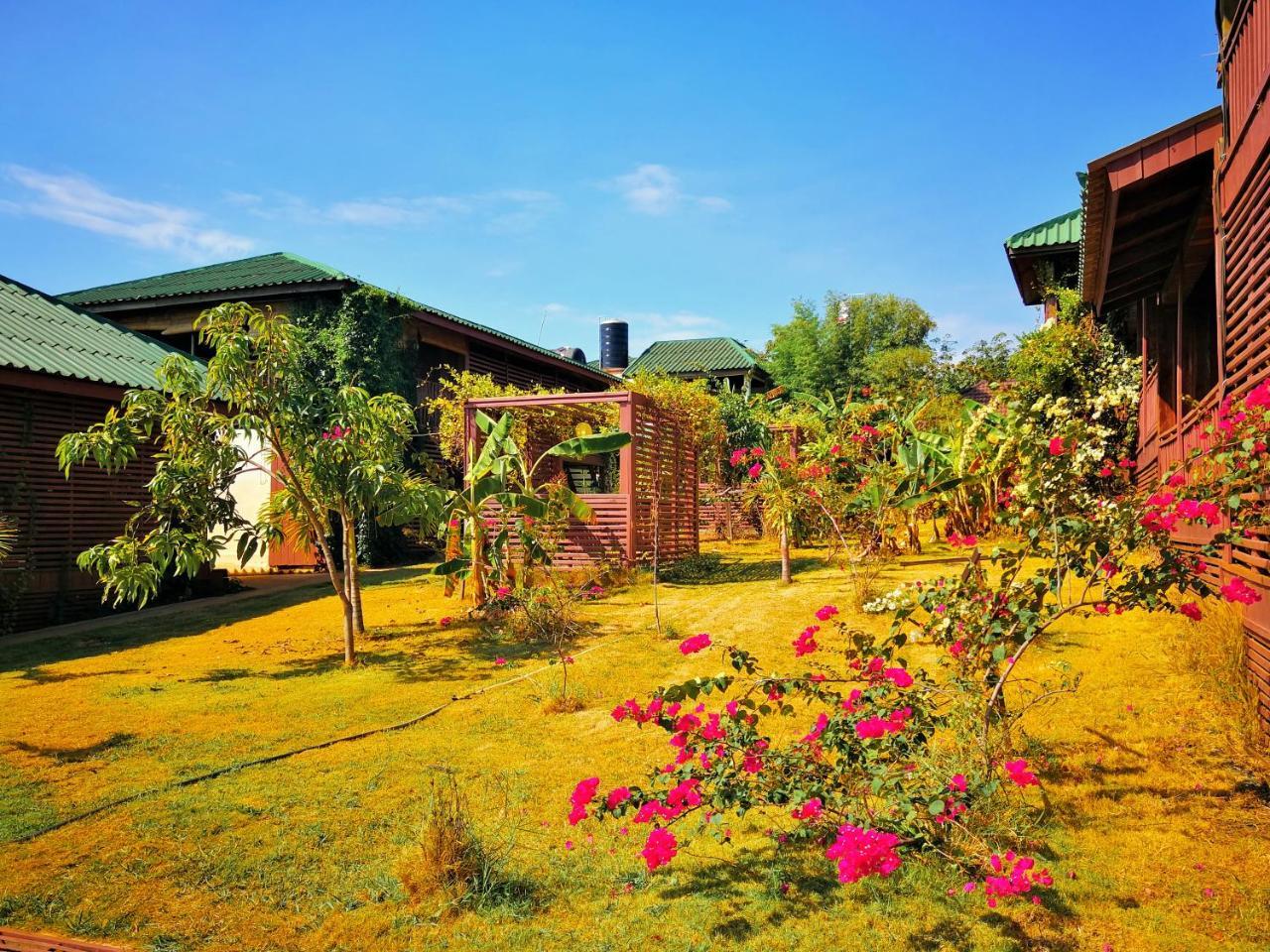 Ratanakiri Paradise Hotel & Restaurant Banlung Екстериор снимка