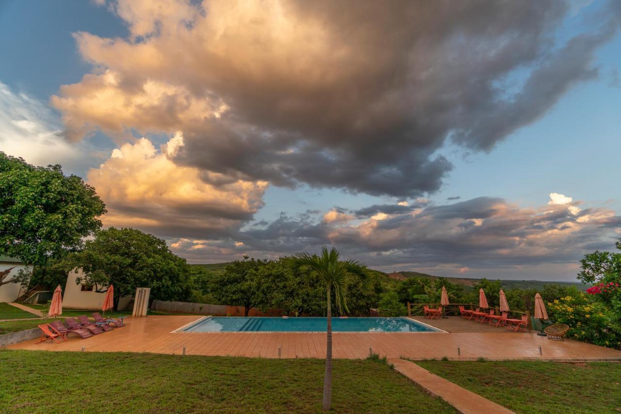 Ratanakiri Paradise Hotel & Restaurant Banlung Екстериор снимка
